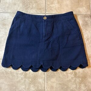 Lilly Pulitzer Navy Scallop Skorts Size 2